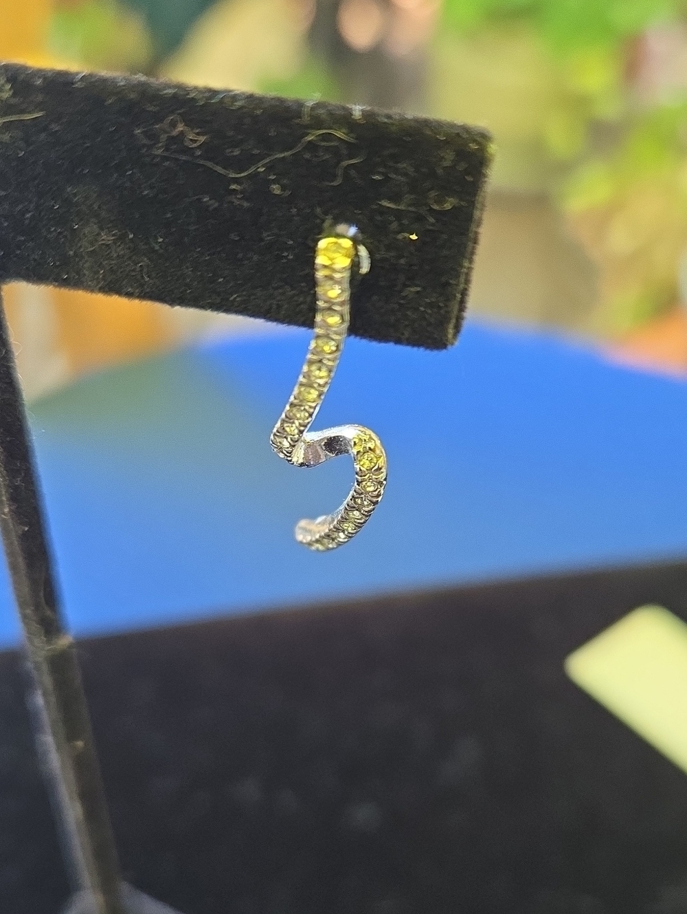 White Crystal Pave S-Shaped (Ribbon?)  Earrings - Silvertone